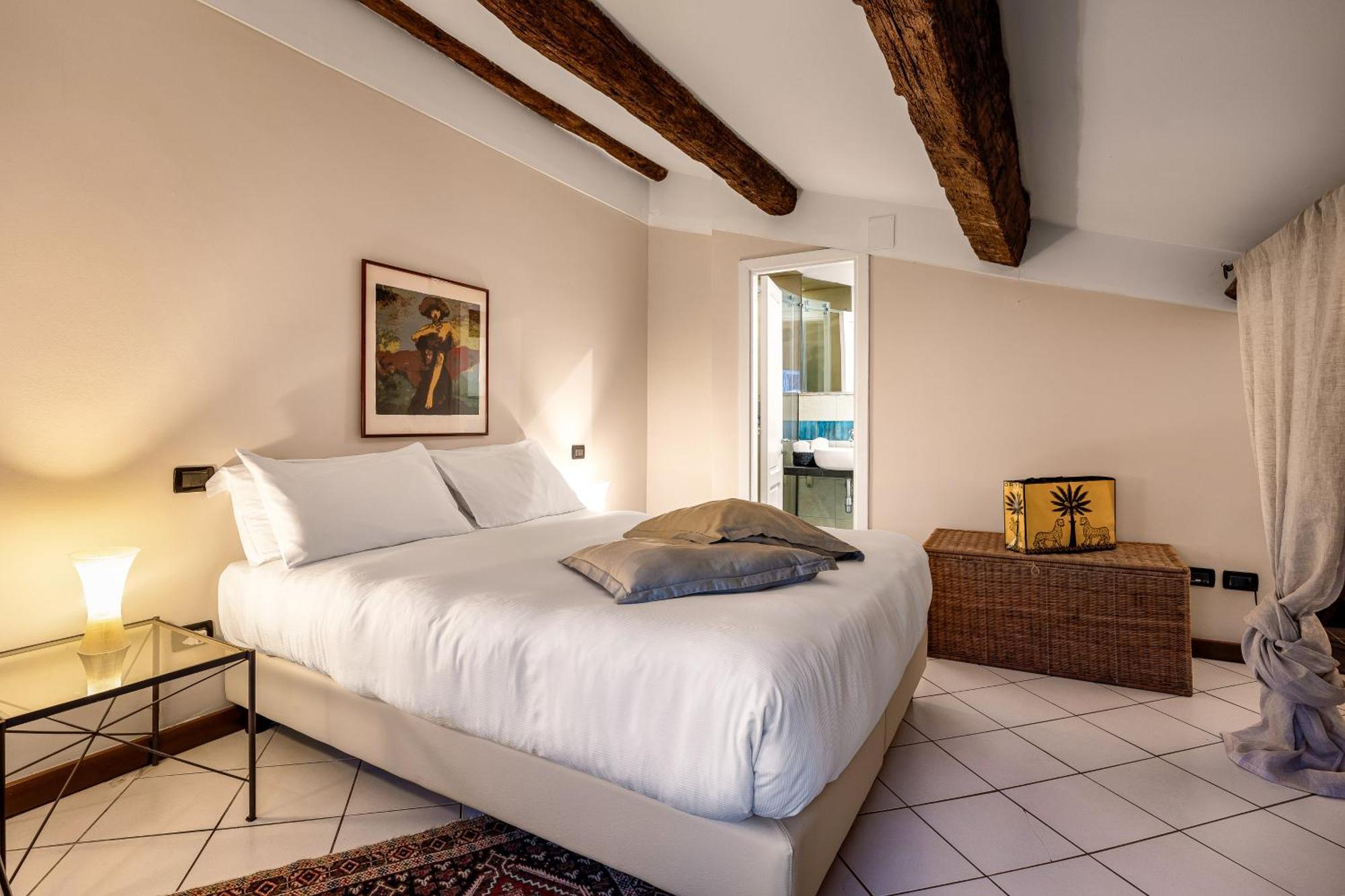Sant'agostino Couette-café 3*